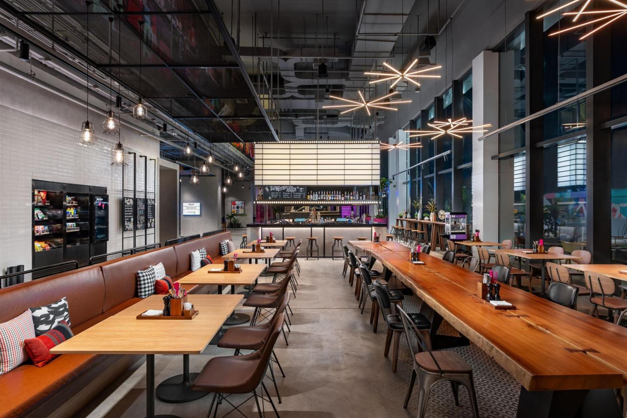 Moxy Bangkok Ratchaprasong 호텔 외부 사진