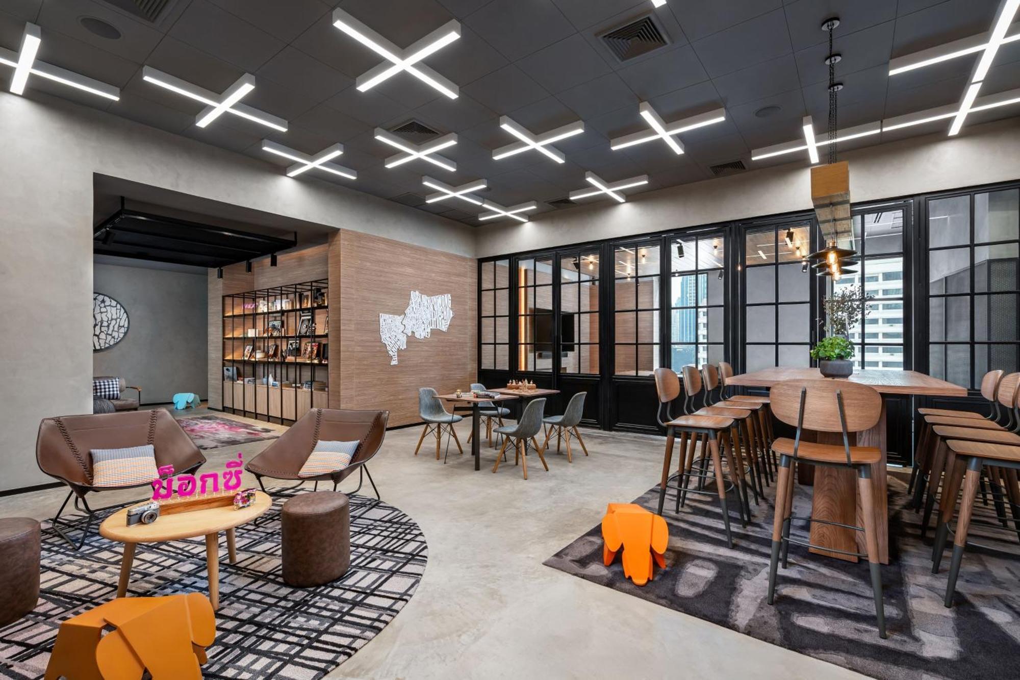 Moxy Bangkok Ratchaprasong 호텔 외부 사진